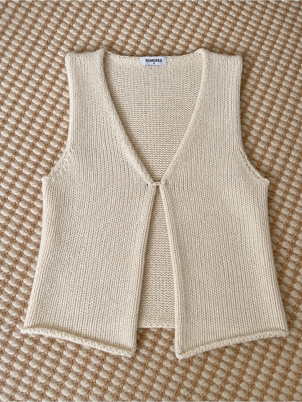 Rumored Cream Knit Vest Tank | Size Small | Minimalist One-Clasp Sweater Top